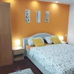 Sunshine Apartment Near The Zoo, Free Parking