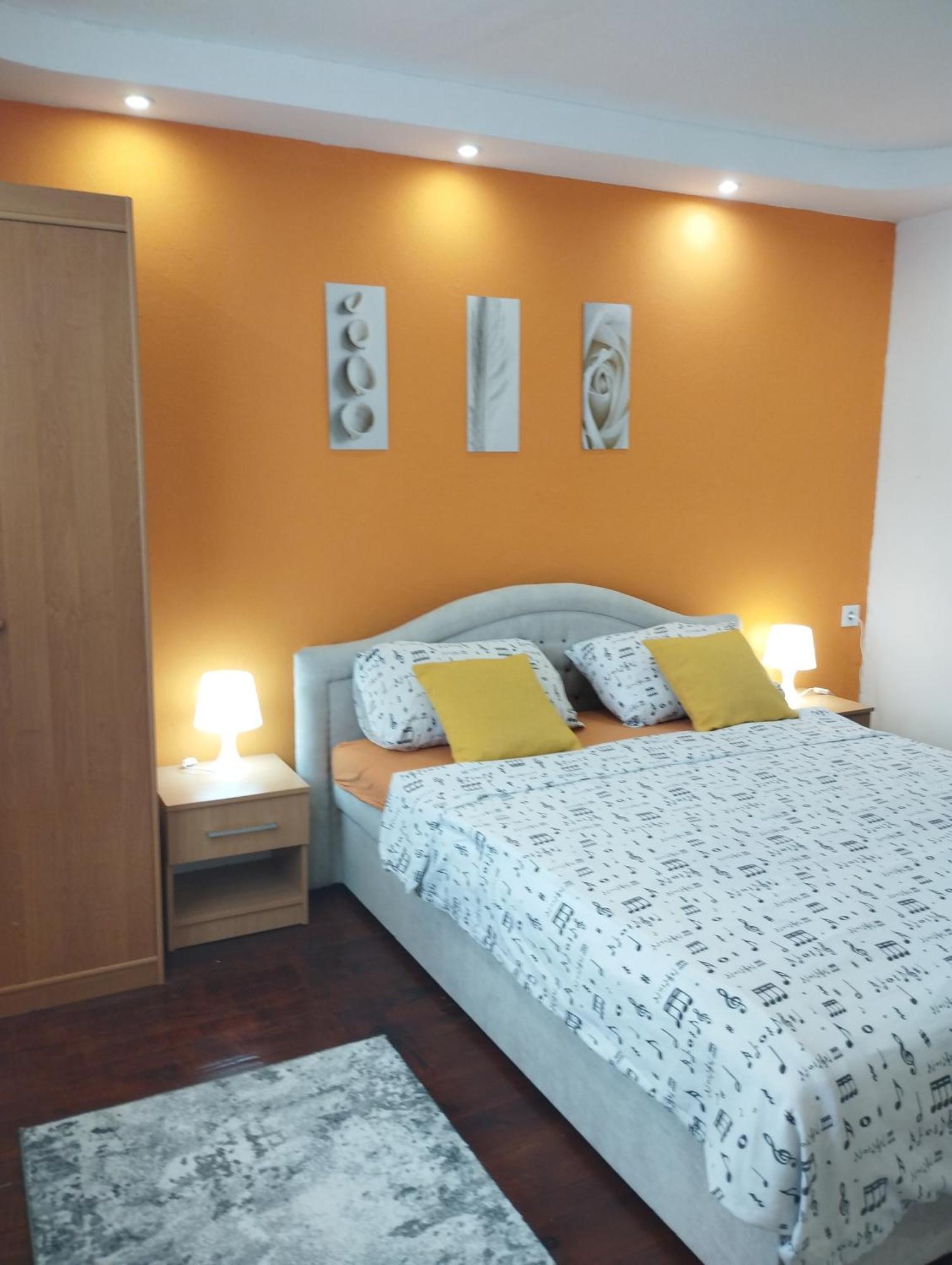 Sunshine Near The Zoo, Free Parking Apartman